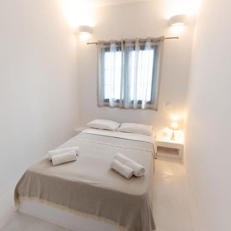 Muses Apartments Agia Anna  Buitenkant foto