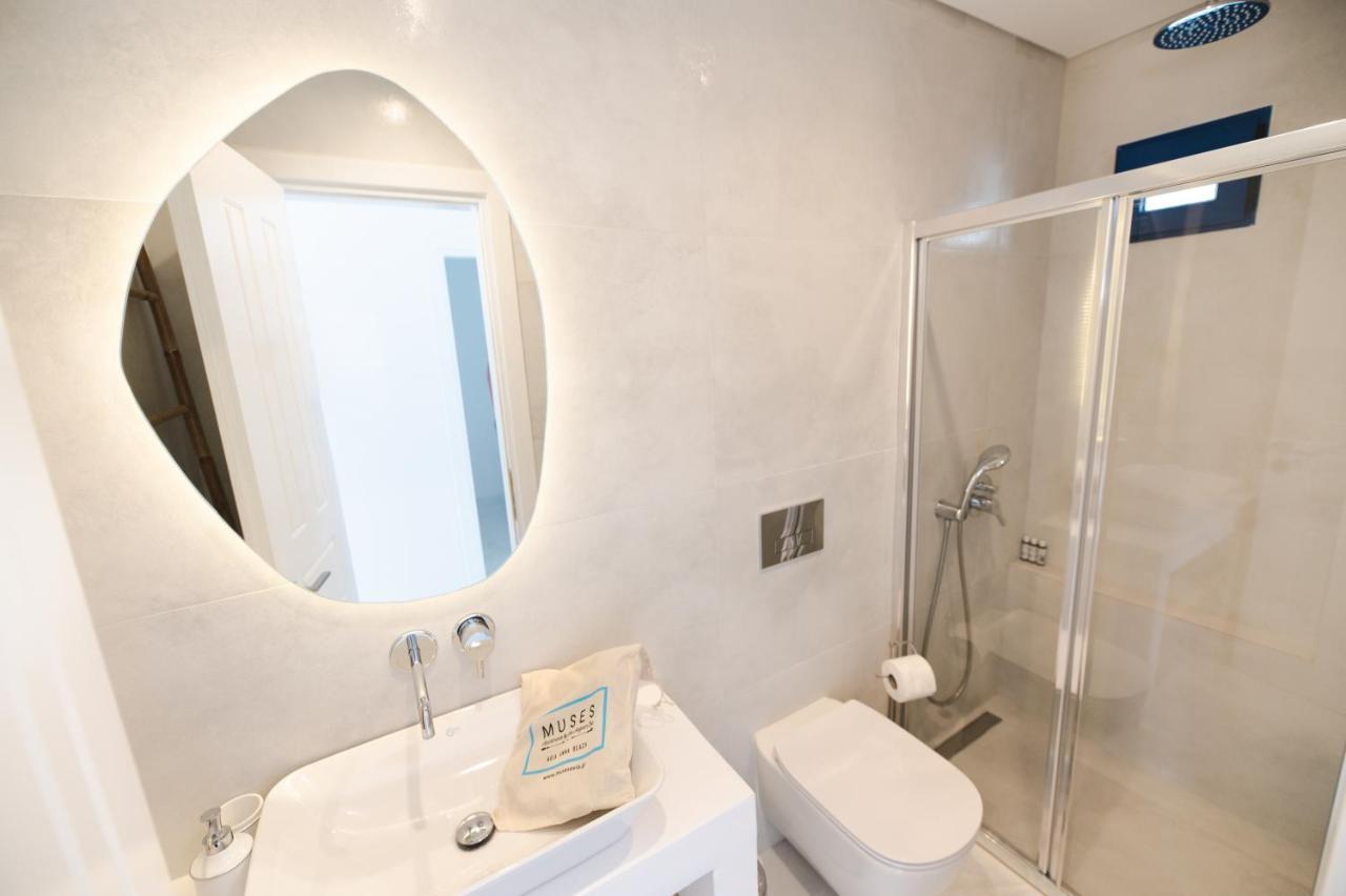 Muses Apartments Agia Anna  Buitenkant foto