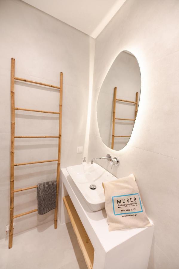 Muses Apartments Agia Anna  Buitenkant foto