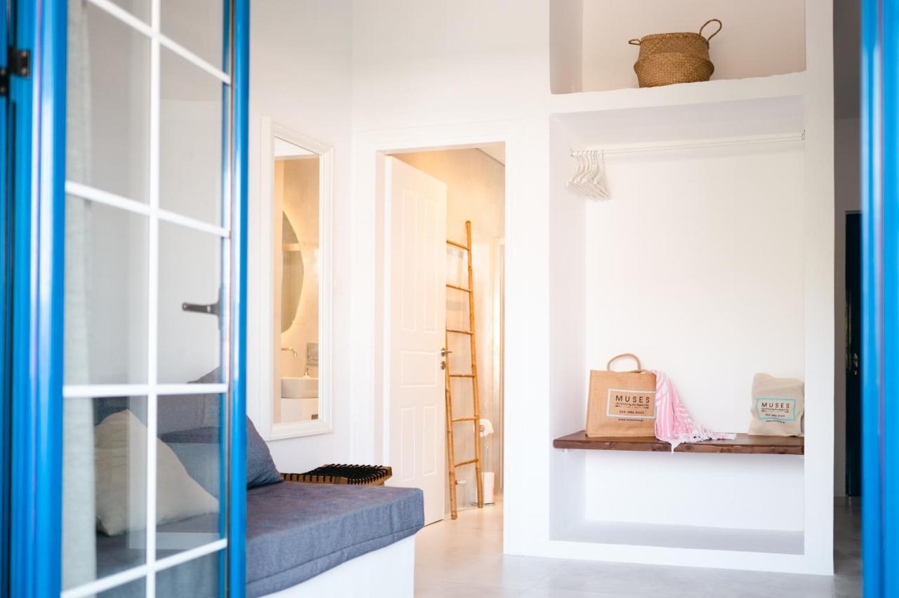 Muses Apartments Agia Anna  Buitenkant foto